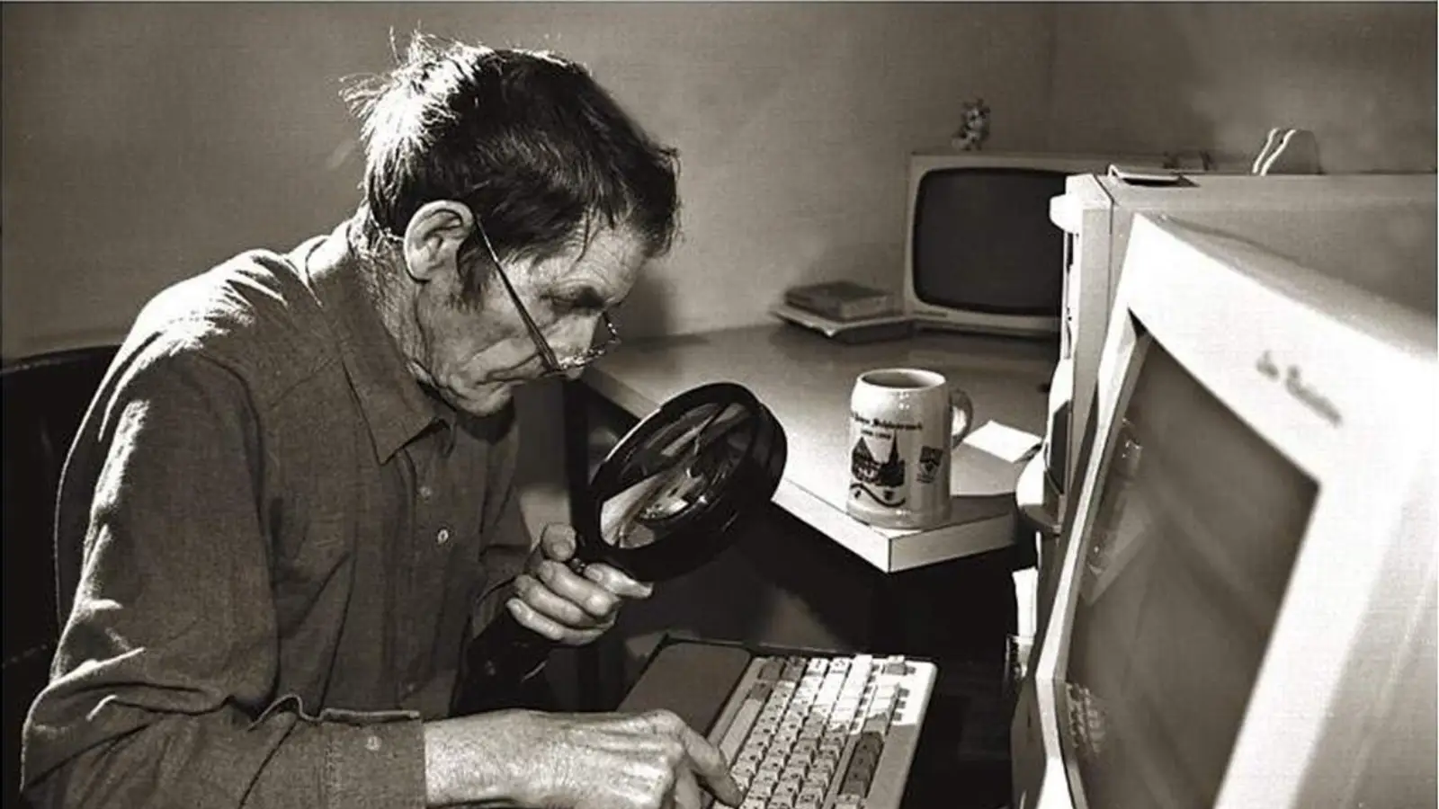 <br />
<b>Warning</b>:  Undefined variable $imagetitle in <b>/var/www/kallotanya.hu/woodwork/app/tpl/main_news_subpage.tpl.php</b> on line <b>4</b><br />
